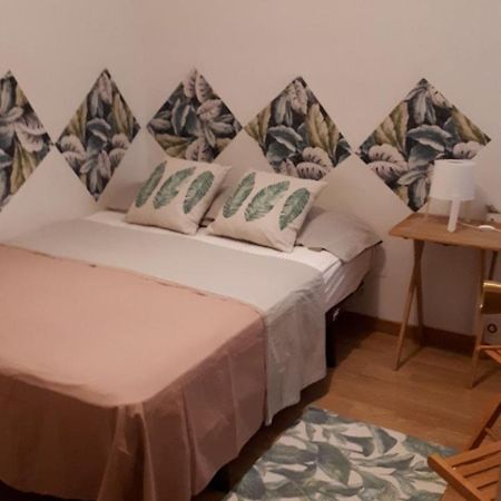 Hôtel Casa Marisa à Barcelone Extérieur photo